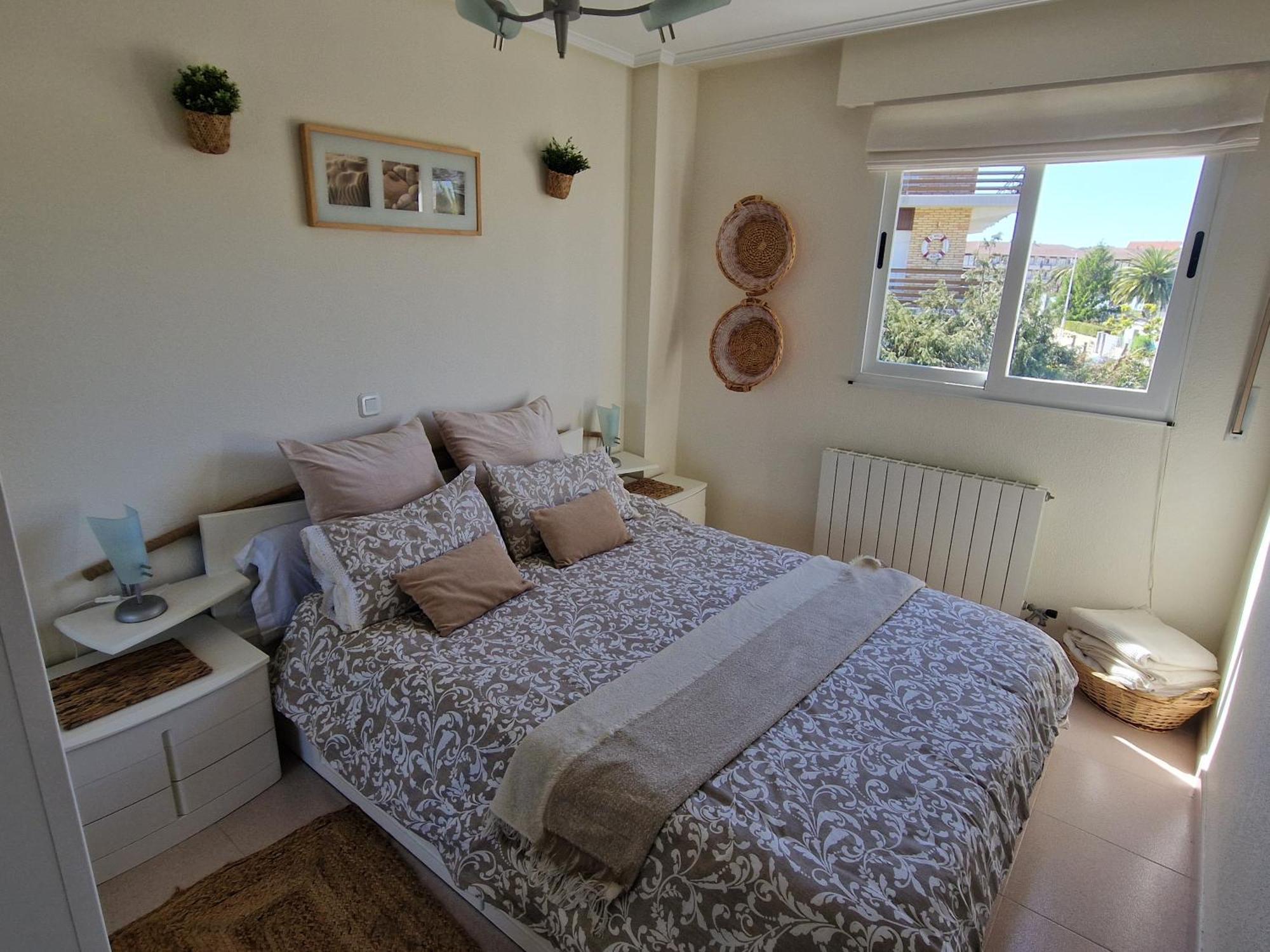 Luminoso Apartamento Playa Ris Con Garaje Noja Buitenkant foto